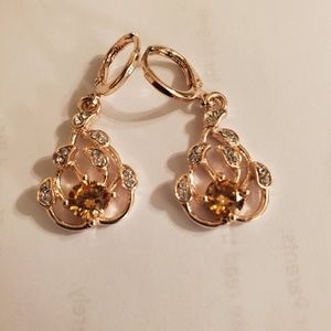 Fashion teardrop gold citrine stone earrings-NWOT